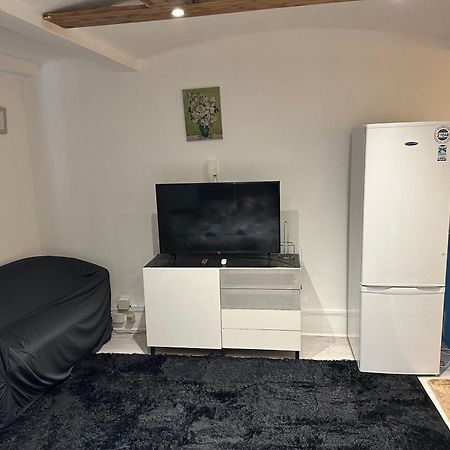 1 Bedroom Studio Central London 220 Экстерьер фото