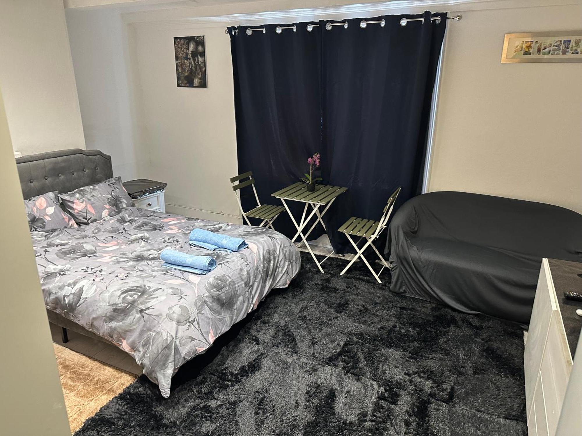 1 Bedroom Studio Central London 220 Экстерьер фото